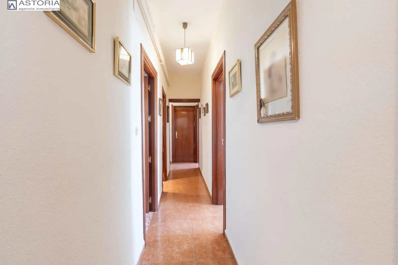 Wohnung zum Verkauf in Granada mit Klimaanlage und Heizung