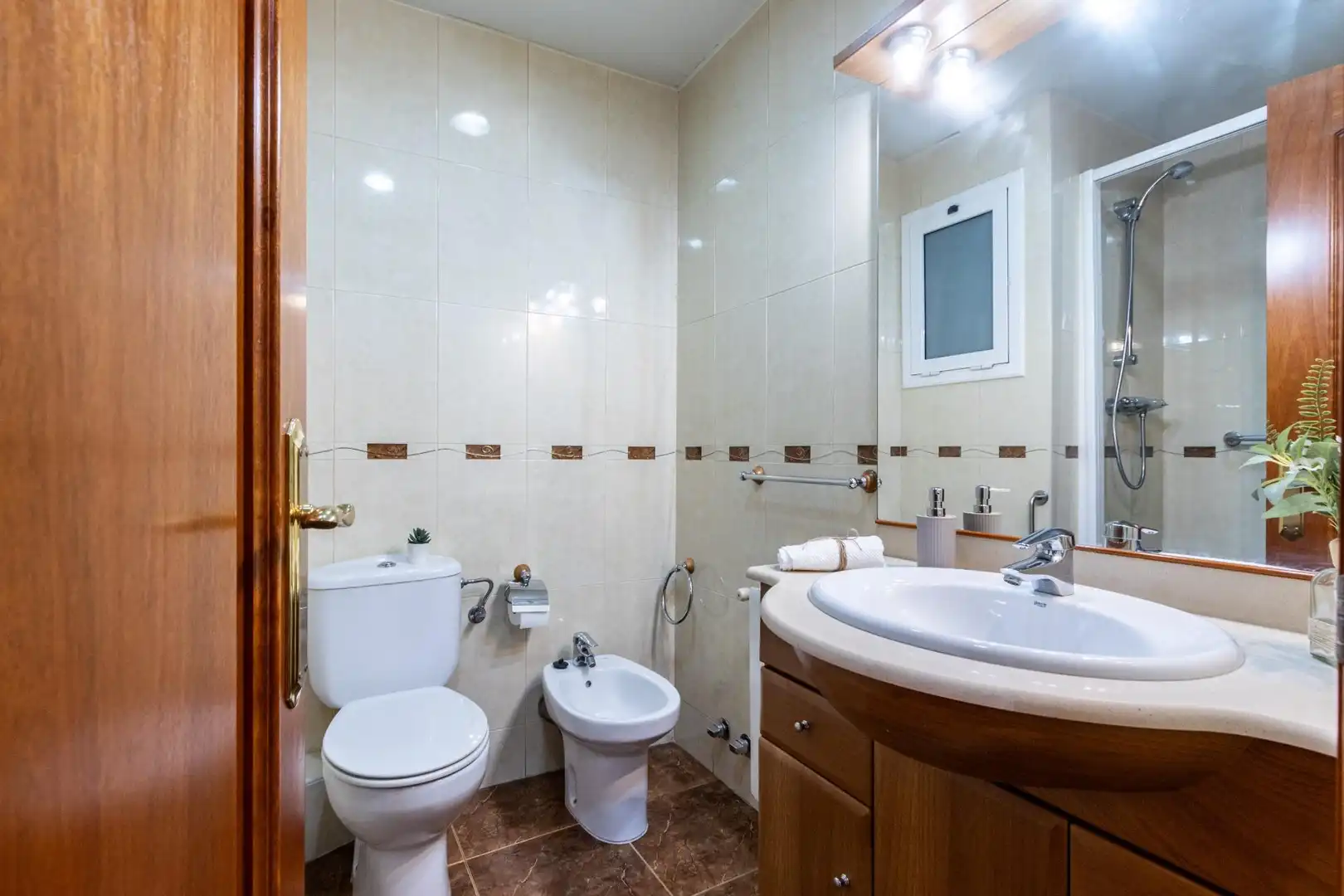 Baño de Piso en venta en Sabadell con Aire acondicionado, Calefacción y Terraza