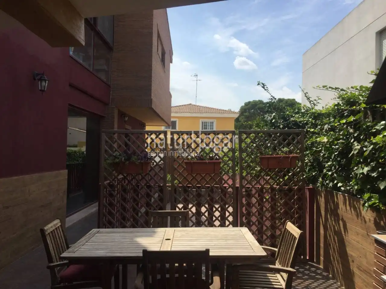 Terraza de Casa o chalet de alquiler en Paterna con Calefacción, Jardín privado y Terraza
