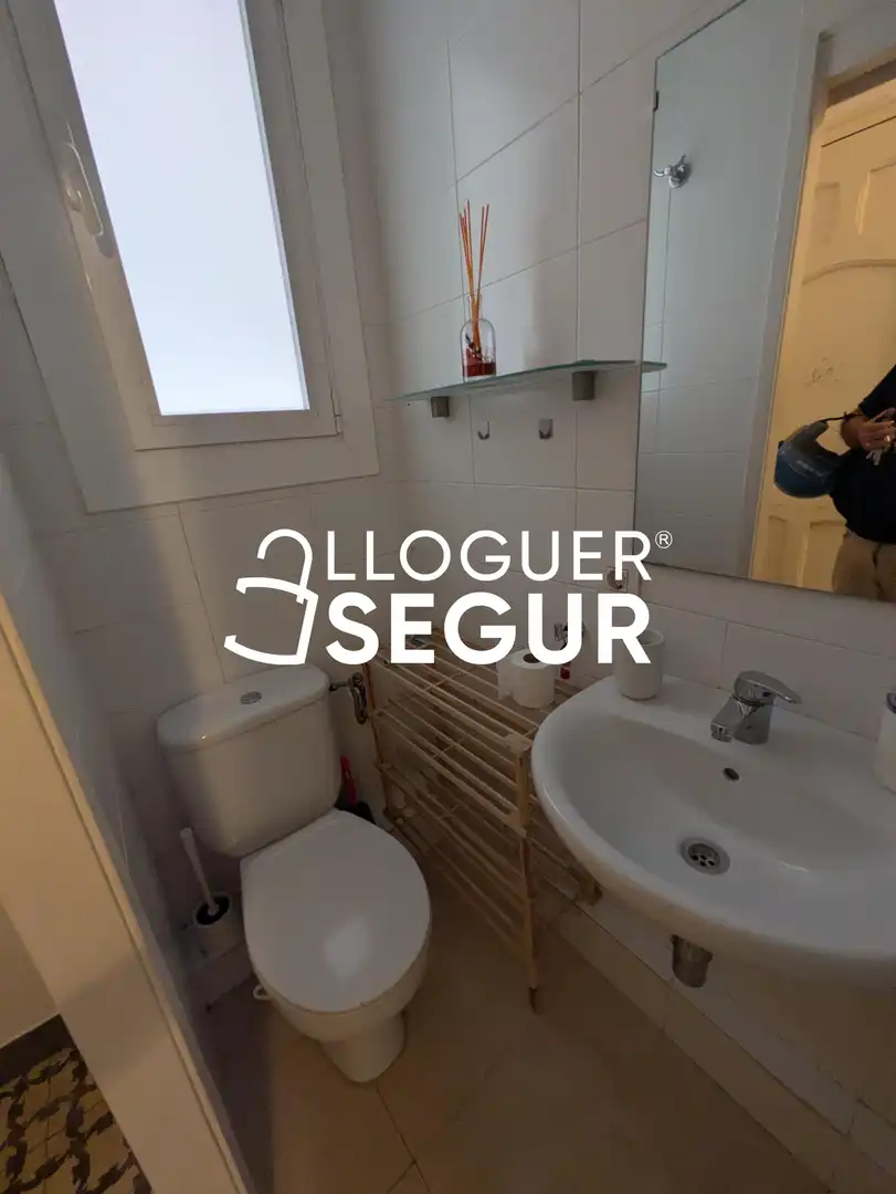 Piso de alquiler en Violant d'Hongria, Sants