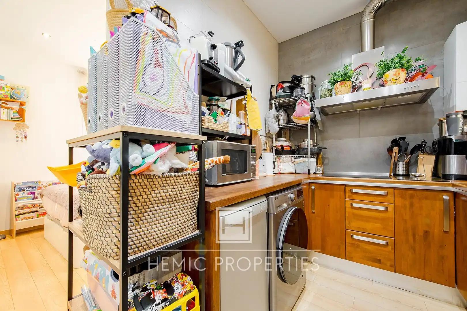 Cocina de Apartamento en venta en Madrid con Aire acondicionado, Calefacción y Parquet