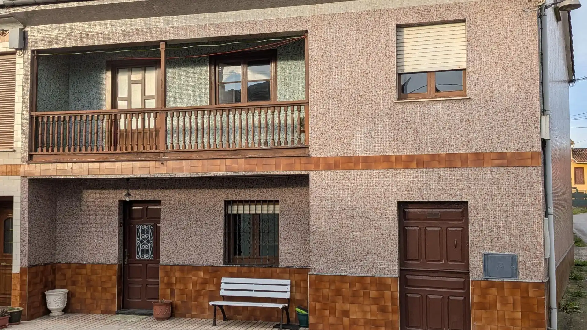 Exterior view of Houses for sale in Siero  with Parquet flooring