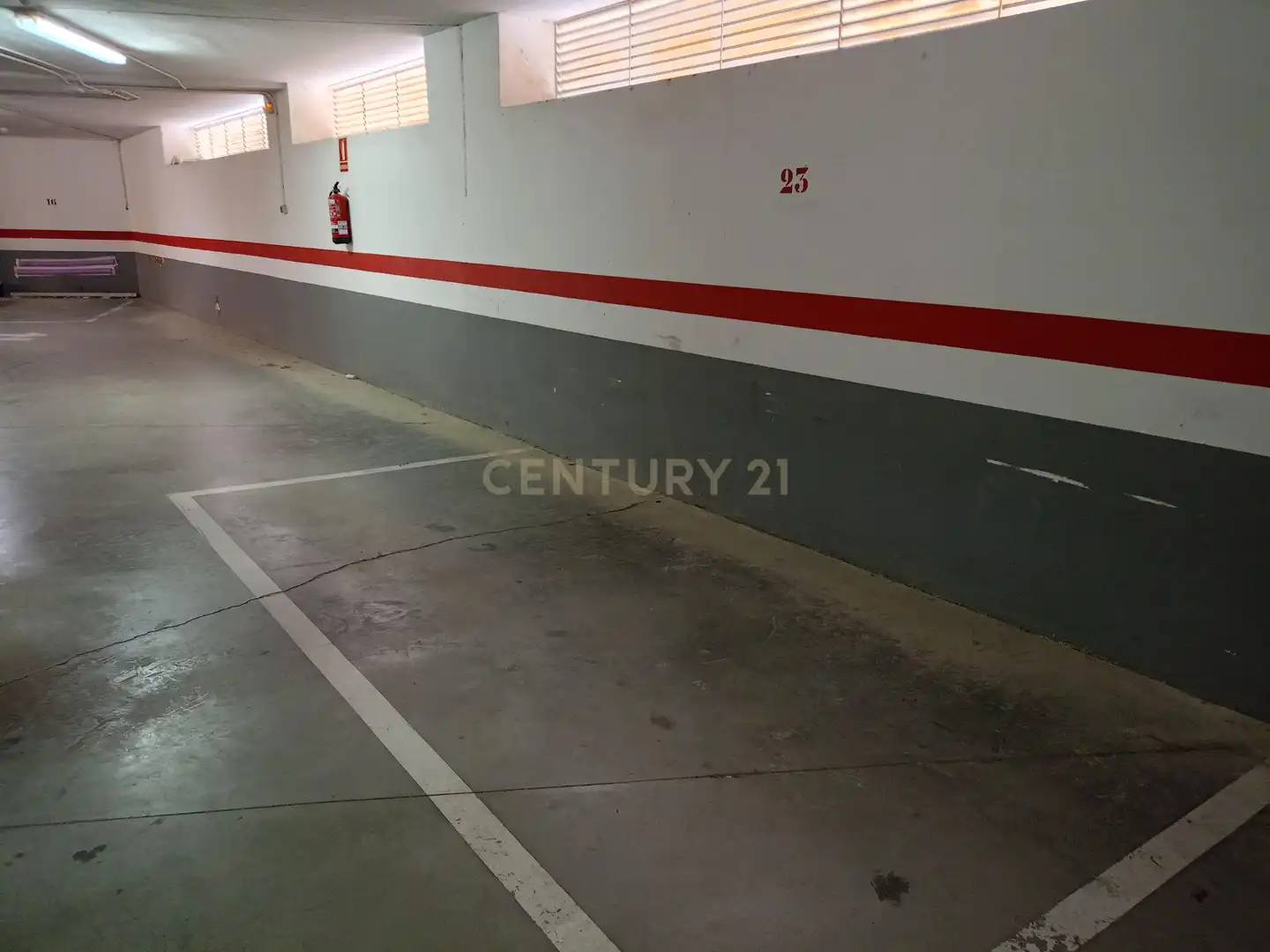 Parkplatz von Garage zum Verkauf in Riba-roja de Túria