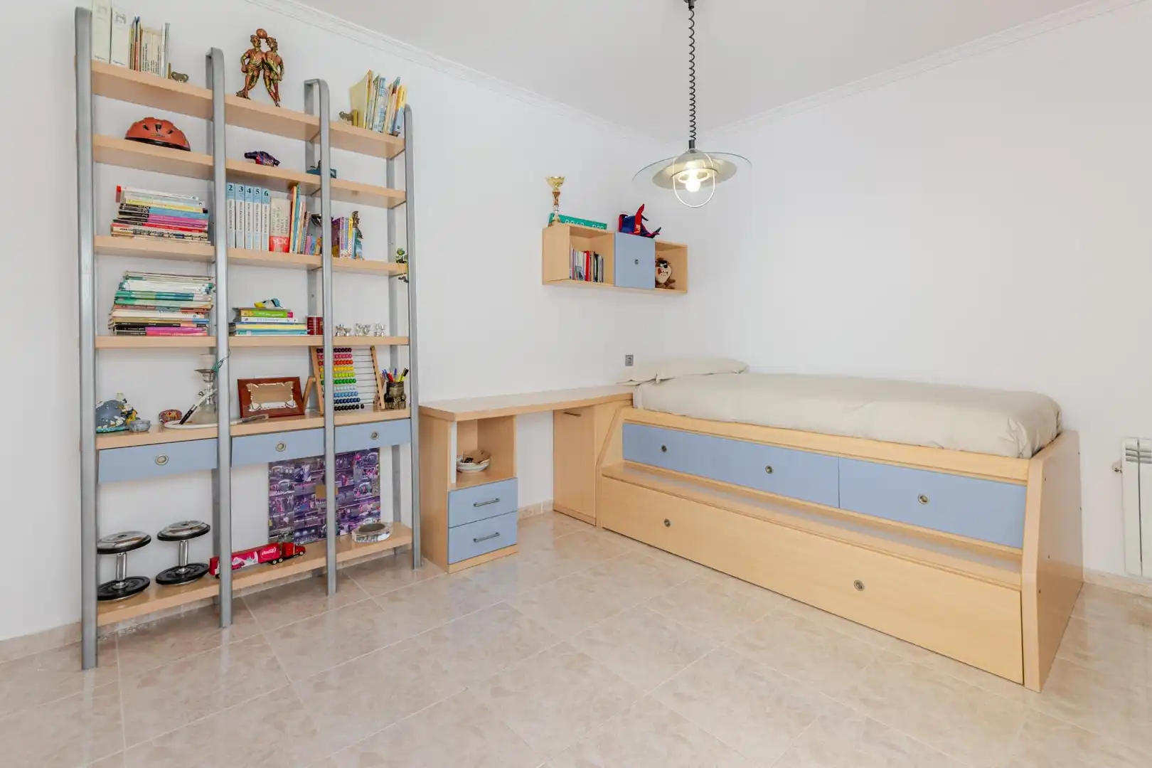Habitación de Casa adosada en venta en Sagunto / Sagunt con Aire acondicionado, Calefacción y Terraza