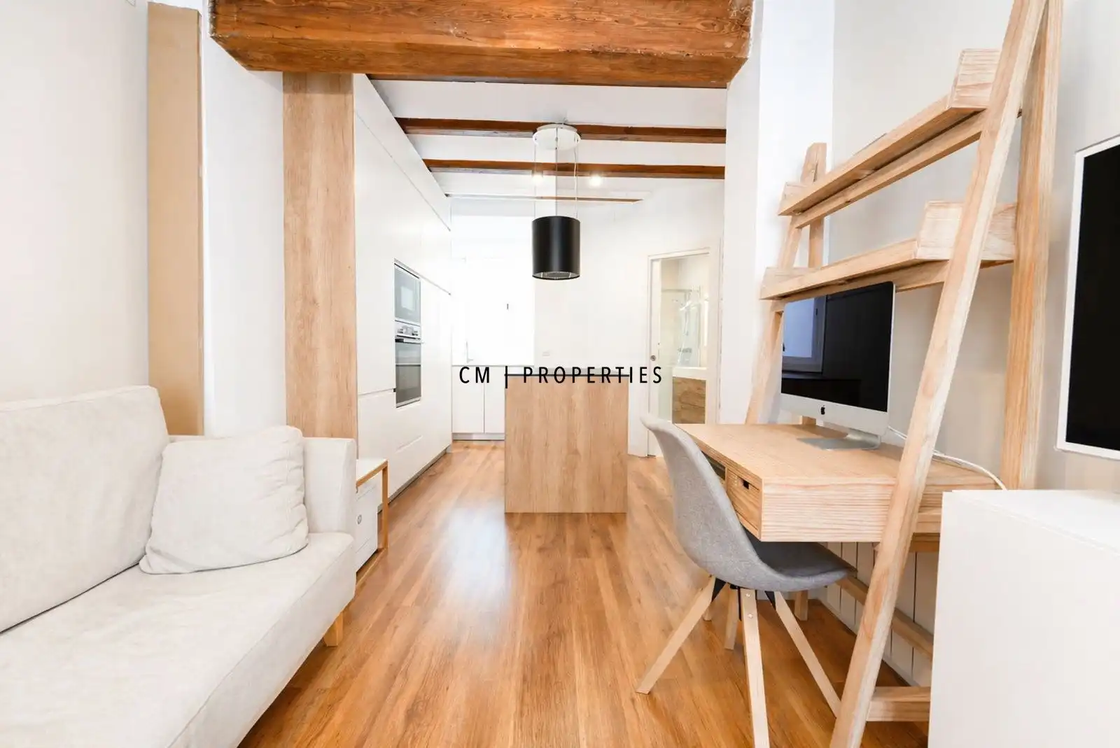 Sala d'estar de Pis de lloguer en Valencia amb Calefacció, Parquet i Terrassa