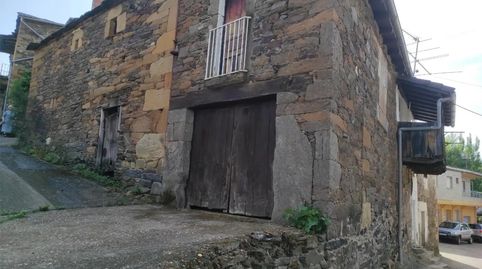 Foto 2 de Casa adosada en venda a Calle Arriba Riomanzanas, 39, Figueruela de Arriba, Zamora