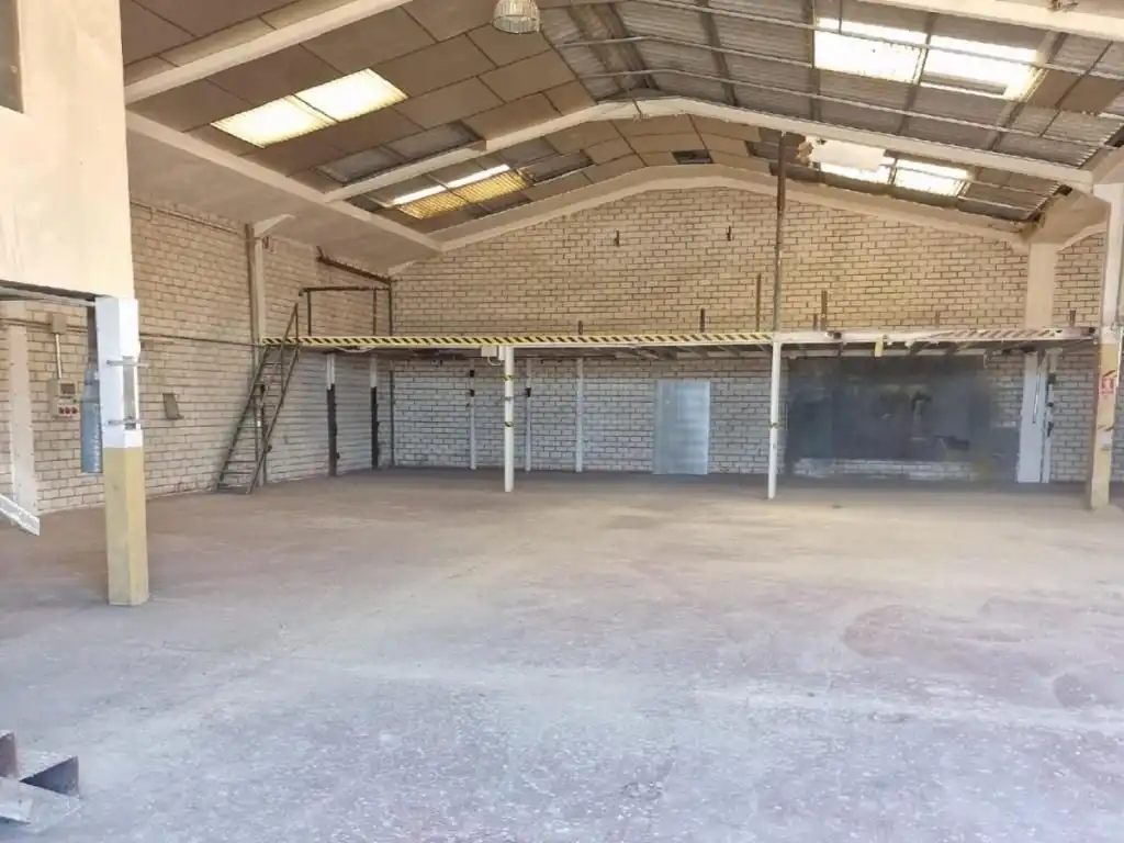 Nave industrial in vendita a Altos del Olivar - El Caracol, imagen 3