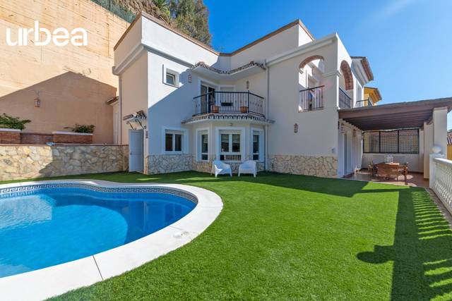 Casa adosada en Venta en Limonar