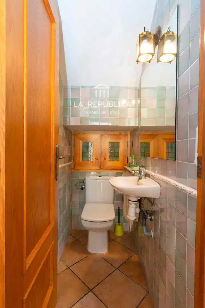 Baño de Casa o chalet en venta en Cabrera de Mar con Aire acondicionado, Calefacción y Jardín privado