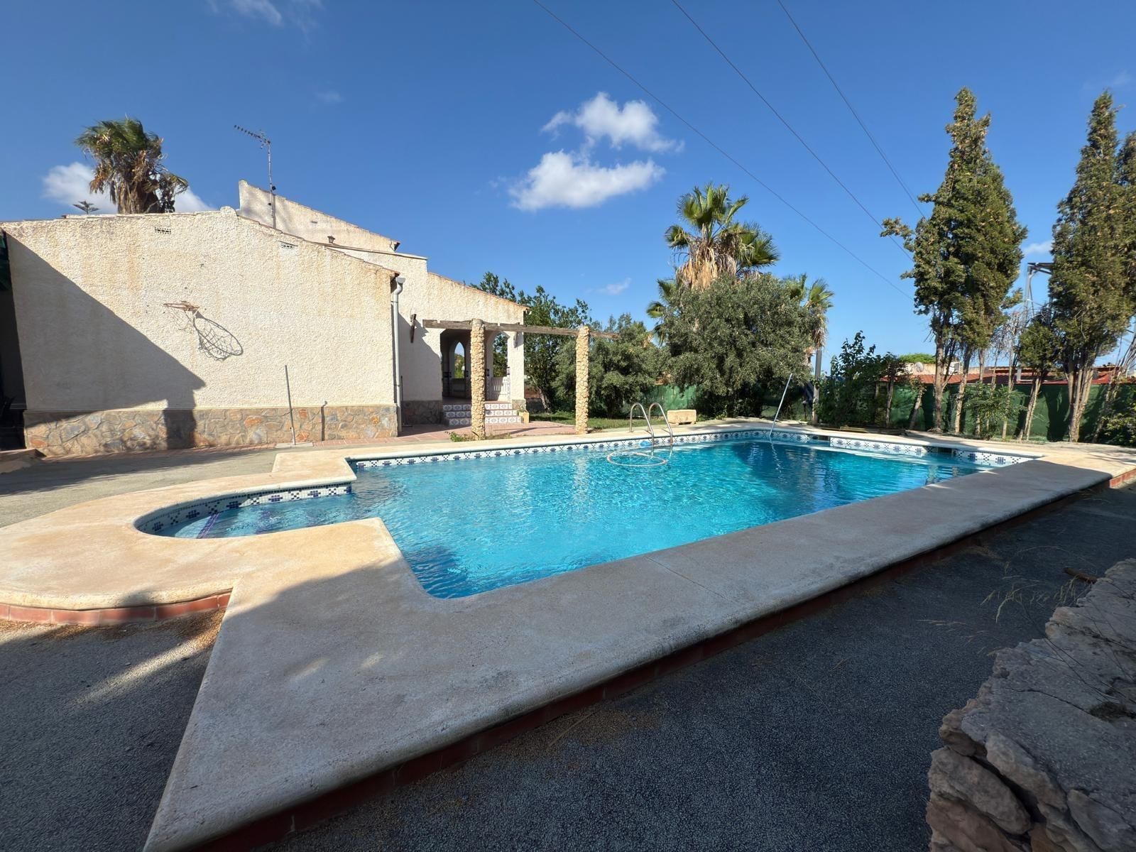 Piscina de Casa o chalet en venta en San Vicente del Raspeig / Sant Vicent del Raspeig con Calefacción, Terraza y Trastero
