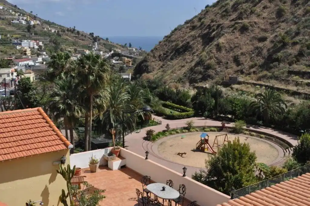 Exterior view of Buildings for sale in Hermigua