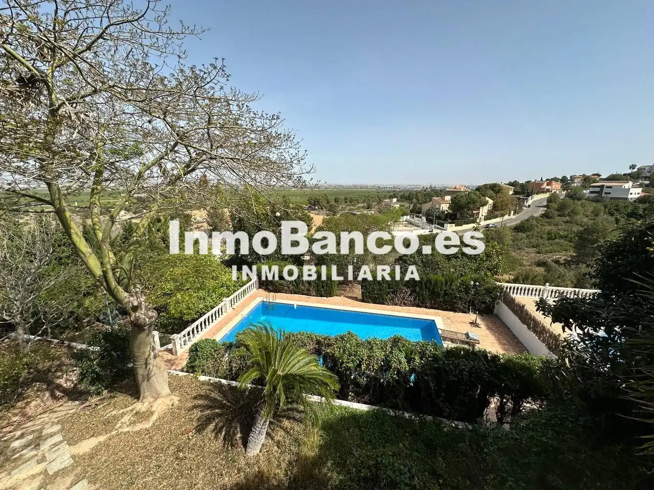 Vista exterior de Casa o chalet de alquiler en Chiva con Aire acondicionado, Calefacción y Jardín privado