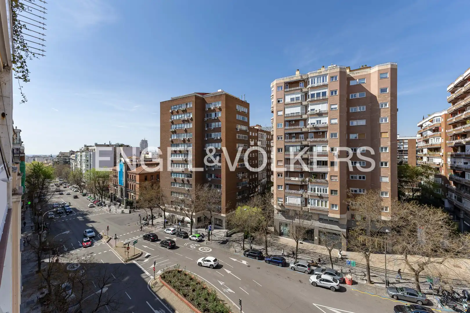 Exterior view of Flat for sale in Madrid  with Air Conditioner, Heating and Terrace