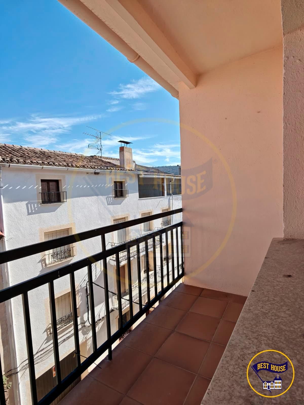 Exterior view of Flat for sale in Cañete