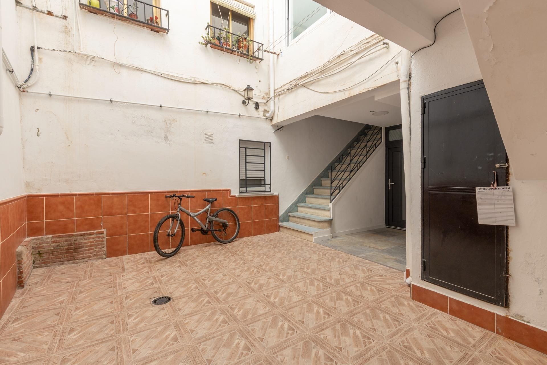 Flat for sale in Almuñécar