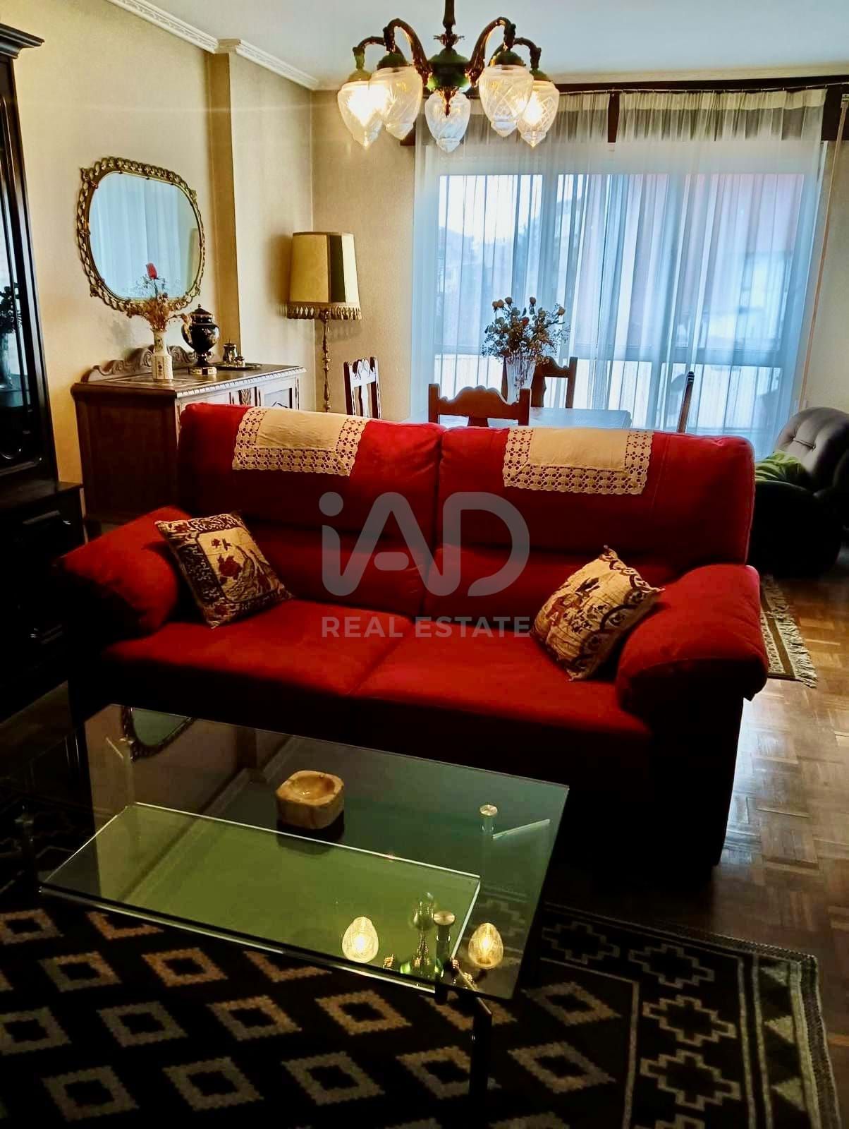 Sala de estar de Piso en venta en La Bañeza  con Calefacción