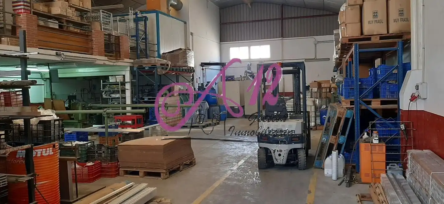 Industriegebäude zur Übernahme in Carrer Benifaio, imagen 8