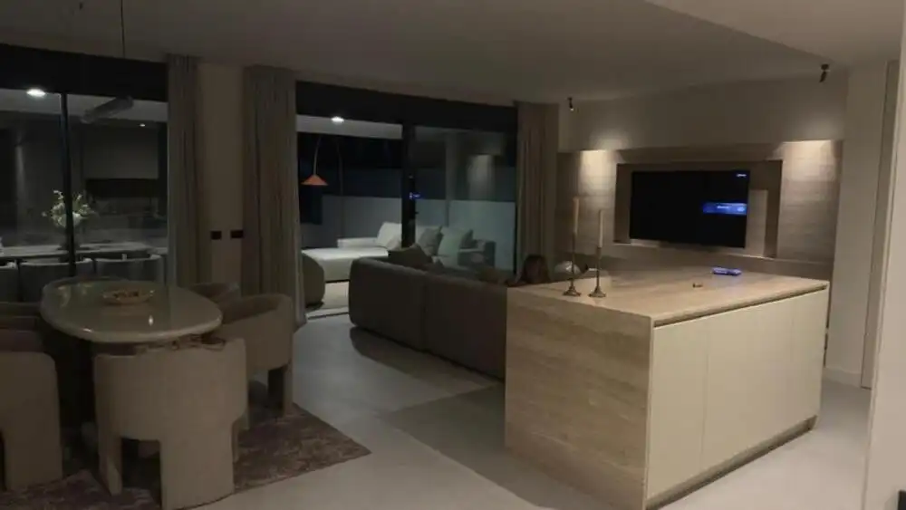 Sala d'estar de Apartament de lloguer en Marbella amb Aire condicionat, Calefacció i Terrassa