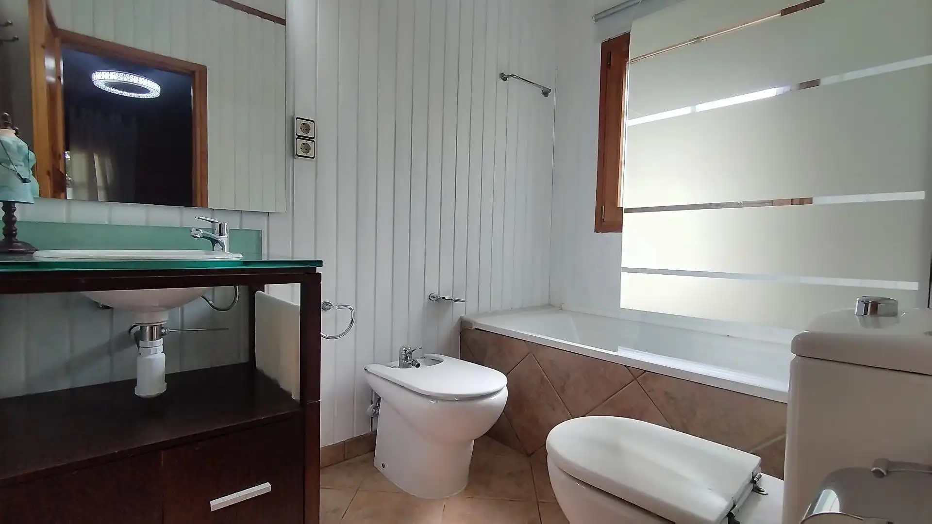 Badezimmer von Haus oder Chalet zum Verkauf in Sant Pere de Vilamajor mit Klimaanlage, Heizung und Privatgarten
