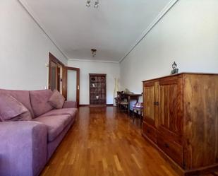 Living room of Flat for sale in  Logroño  with Heating, Parquet flooring and Terrace