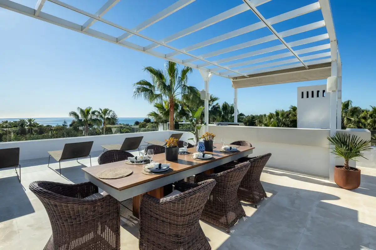 Chalet con piscina en venta en Milla de Oro, imagen 6