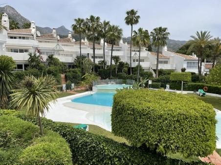 Single-family semi-detached for sale in Urbanizacion MONTEMEDIO-B SIERRA BLANC, Sierra Blanca