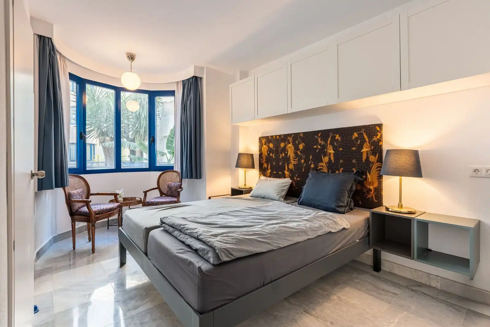 Habitación de Dúplex en venta en Marbella con Aire acondicionado, Terraza y Piscina