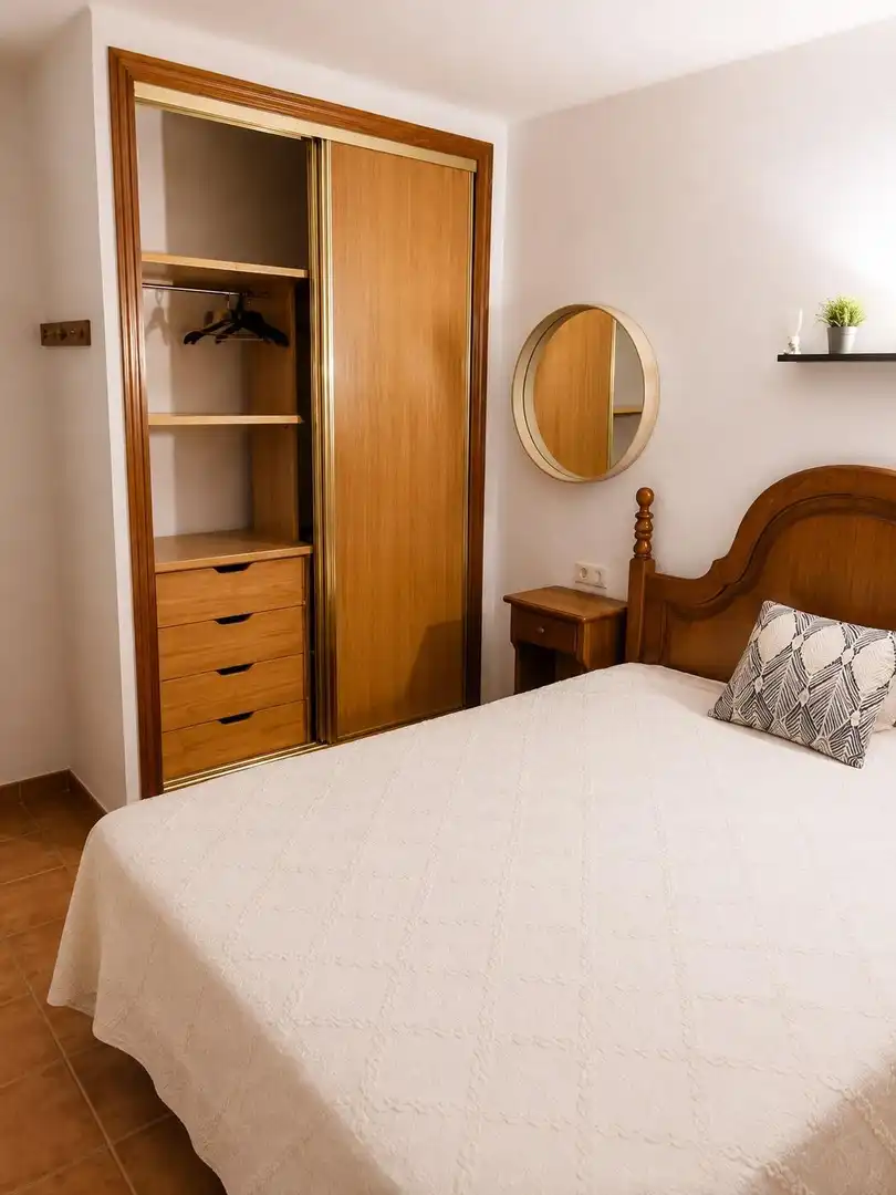 Schlafzimmer von Wohnung zur Miete in Bunyola mit Klimaanlage, Terrasse und Möbliert