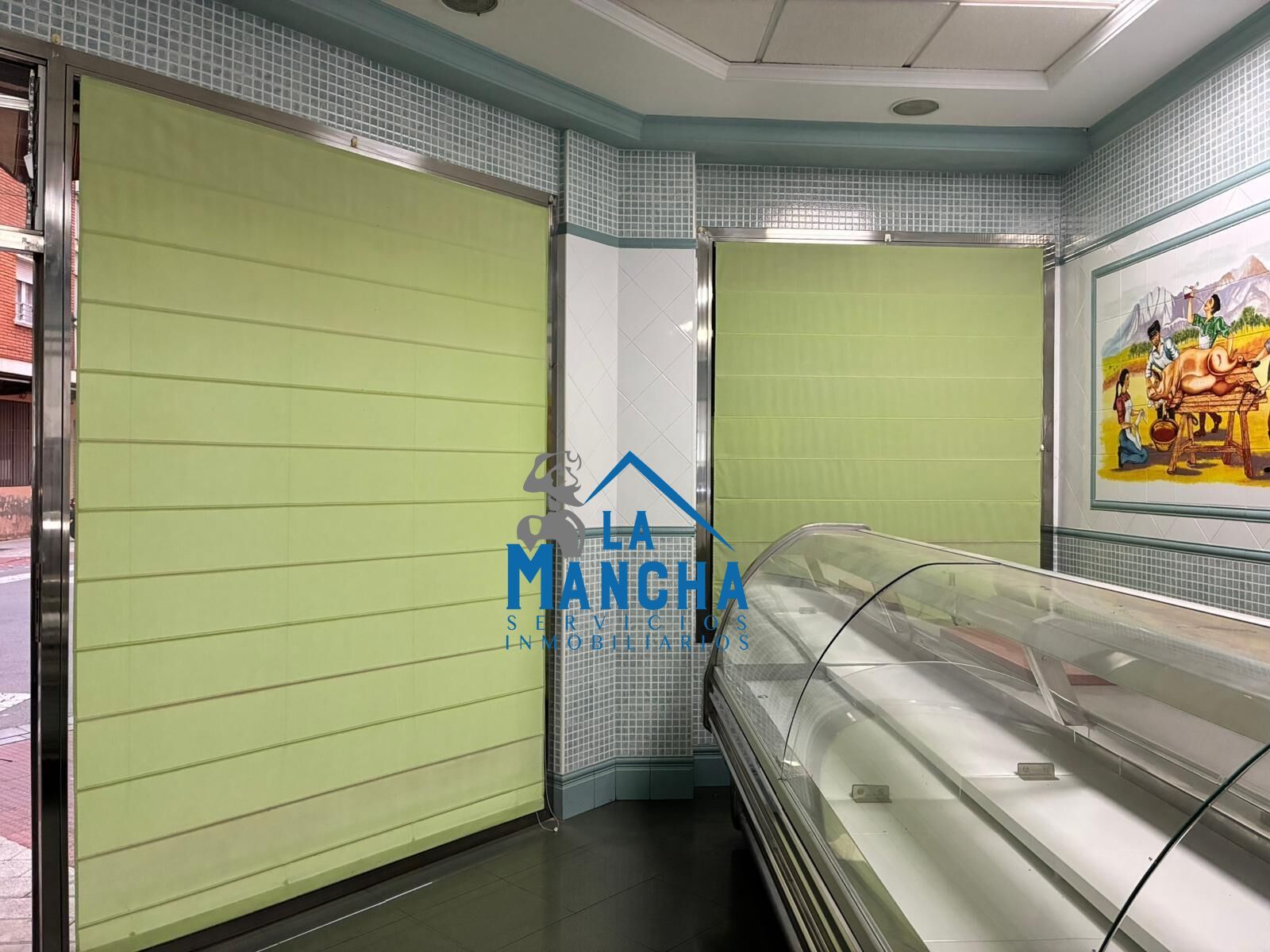 Premises for sale in  Albacete Capital  with Air Conditioner and Furnished