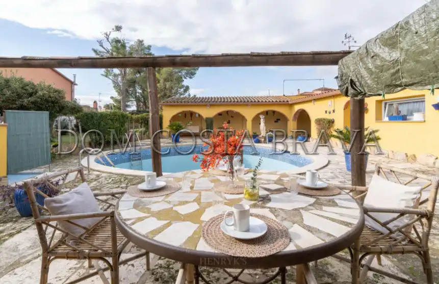 Casa o chalet en venta en Viladamat con Aire acondicionado, Calefacción y Amueblado