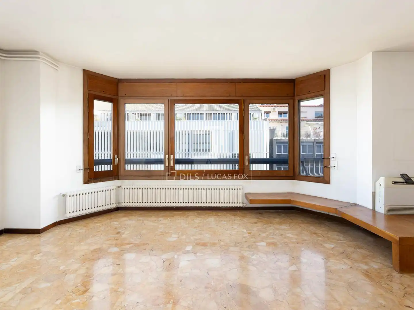 Sala d'estar de Àtic en venda en Barcelona amb Terrassa, Piscina i Balcó