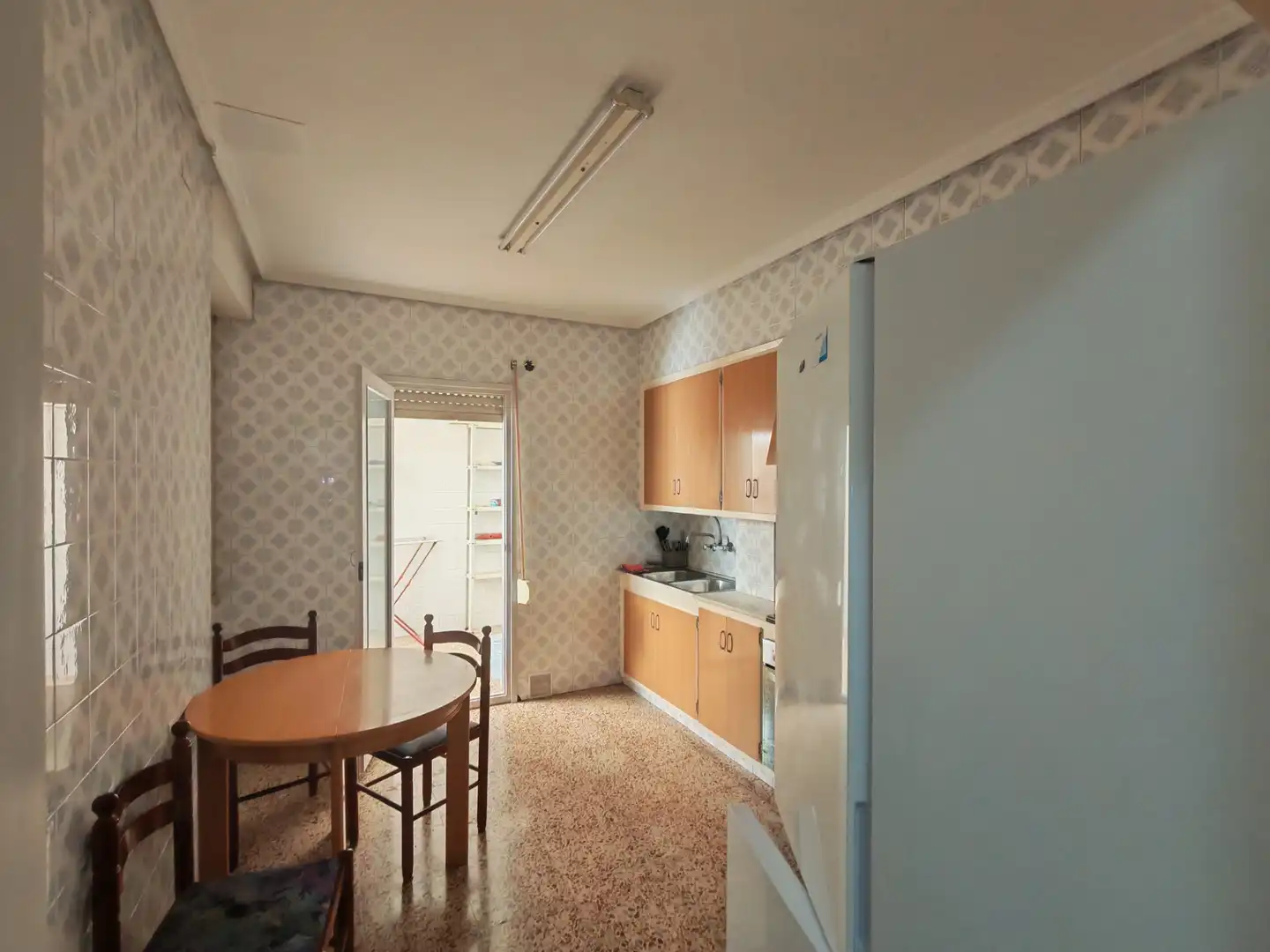 Küche von Wohnung zum Verkauf in Elche / Elx mit Balkon