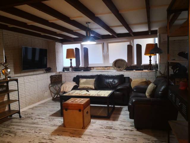 Dúplex en Venta en  DUQUE DE HORNACHUELOS, 16 en Zona Centro