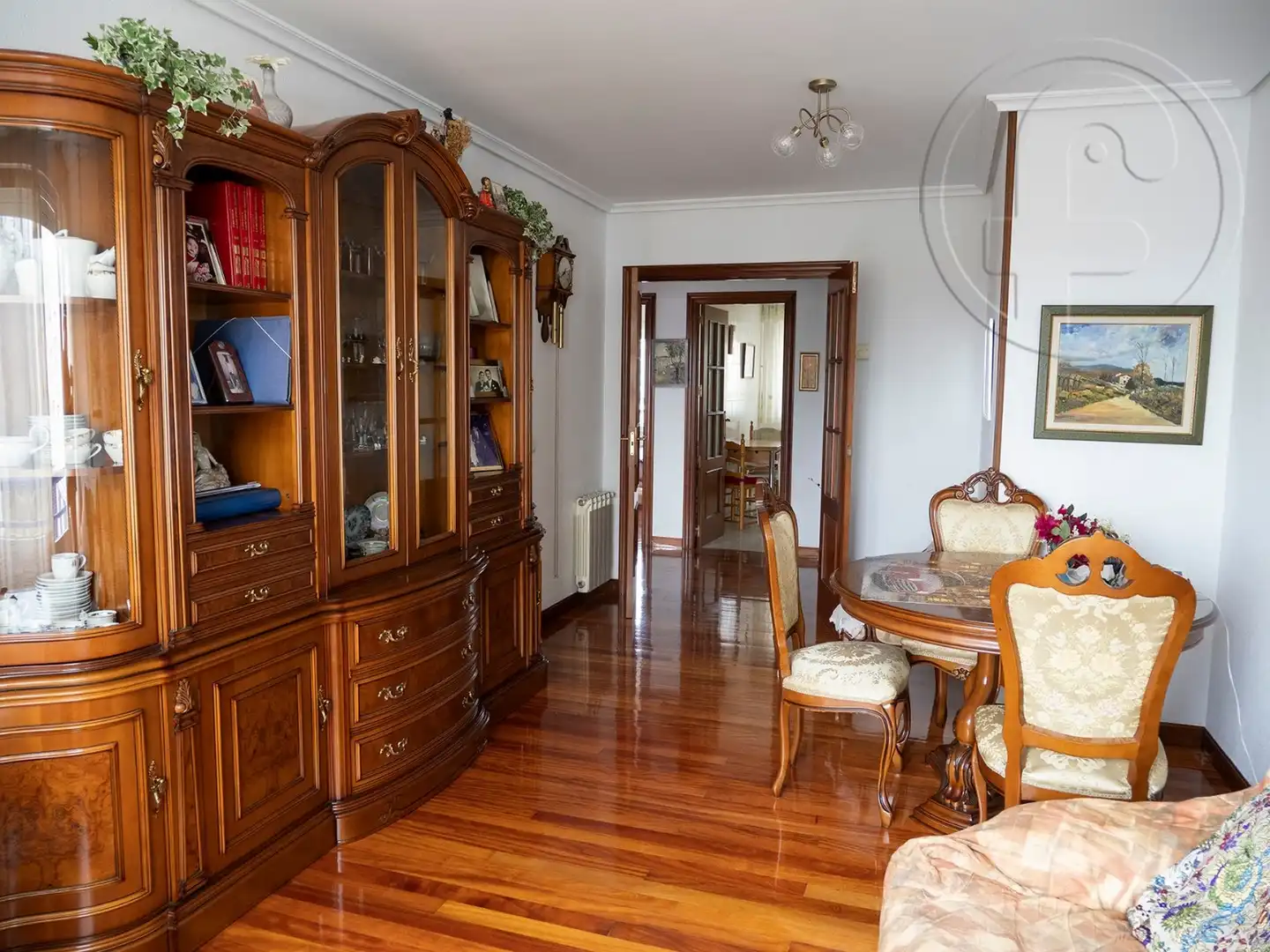 Sala d'estar de Pis de lloguer en Santander amb Calefacció, Parquet i Moblat