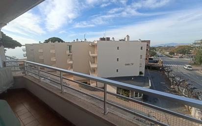 Exterior view of Apartment for sale in Cambrils  with Air Conditioner, Terrace and Balcony