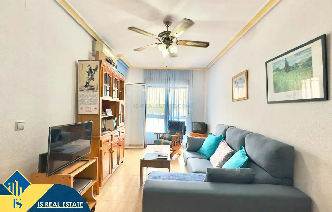 Appartement compact avec piscine à vendre à Playa del Cura
