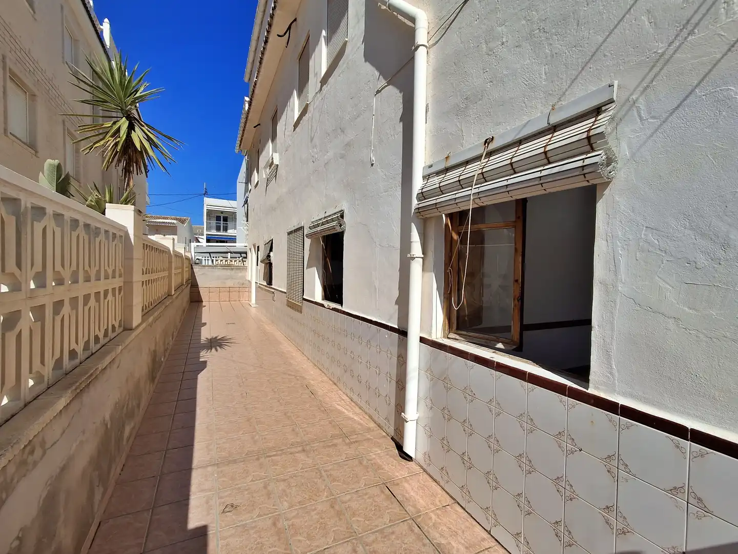 Vista exterior de Casa o xalet en venda en Oliva