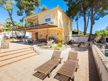 Chalet en venta en Calle Calle Limonero