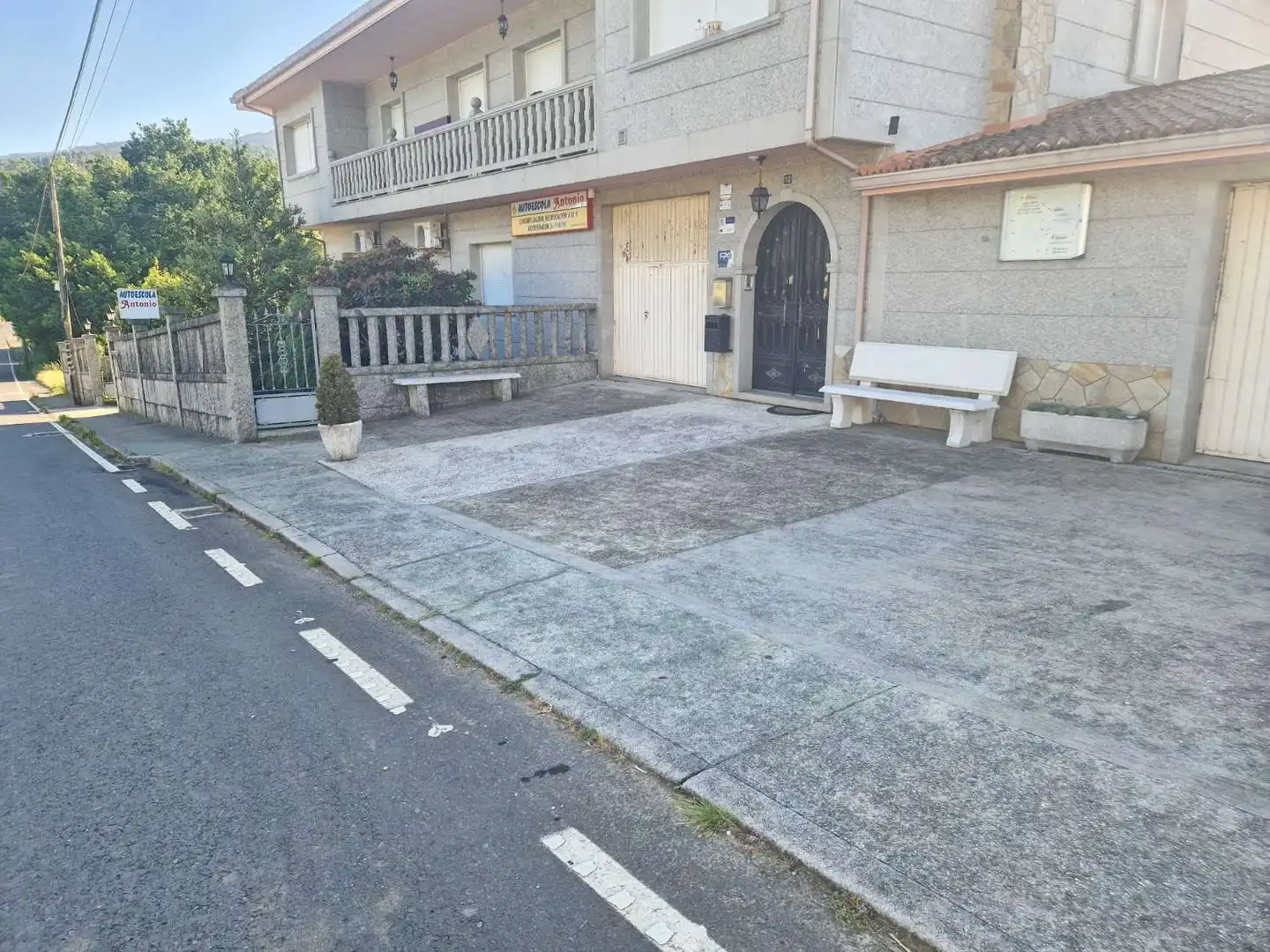 Parking de Local de alquiler en Lousame con Amueblado