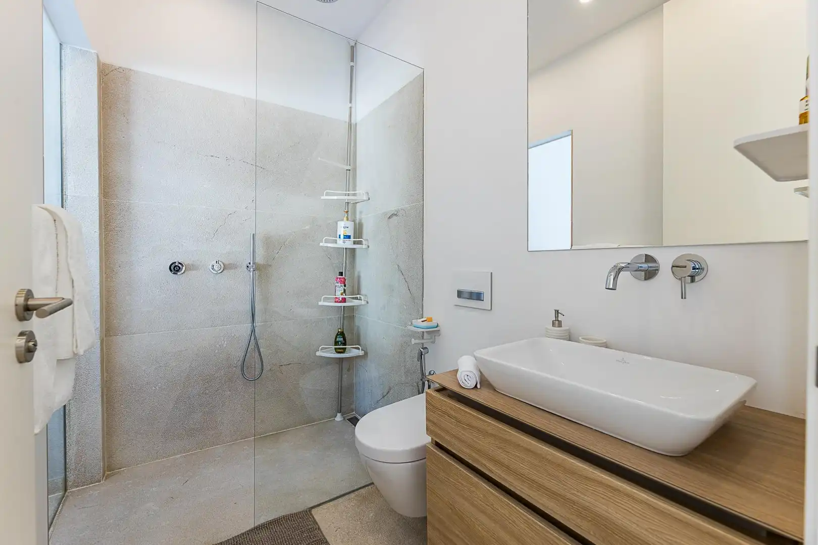 Bany de Casa o xalet en venda en  Palma de Mallorca amb Aire condicionat, Calefacció i Jardí privat