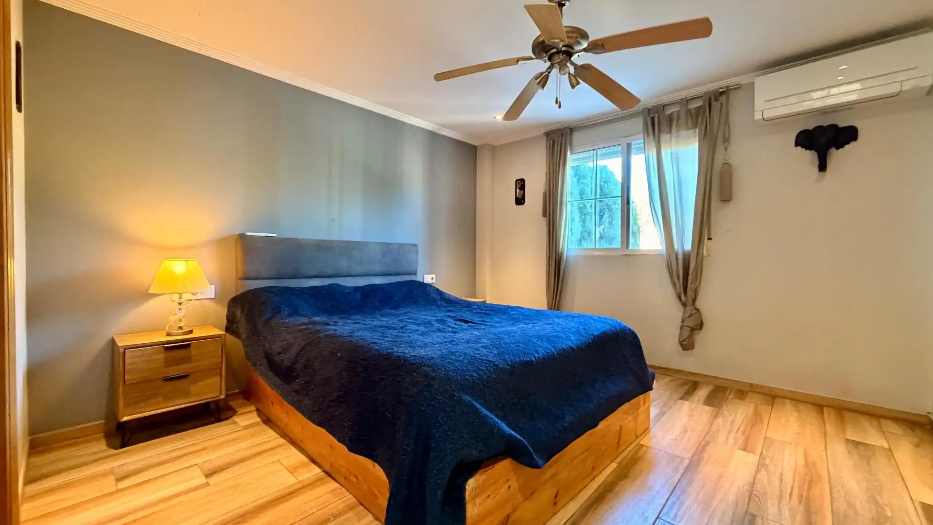 Bedroom of Houses for sale in Elche / Elx  with Air Conditioner, Heating and Terrace