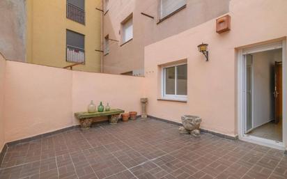 Vista exterior de Pis en venda en Manresa amb Calefacció, Terrassa i Balcó