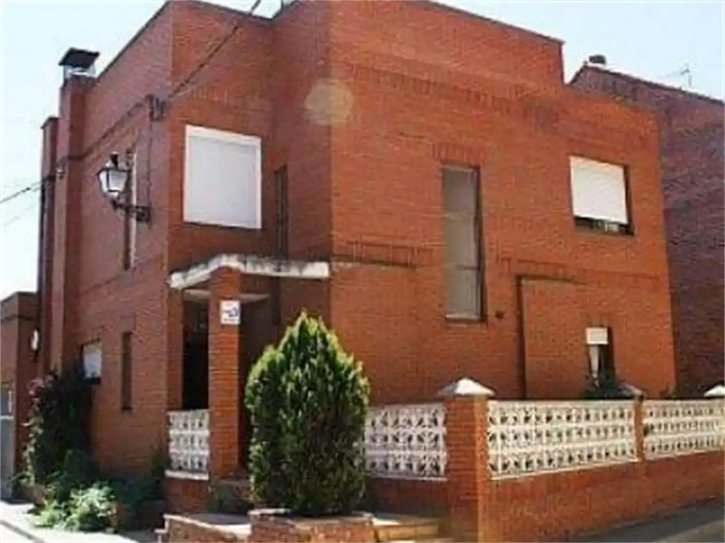 Vista exterior de Casa o xalet de lloguer en Mansilla de las Mulas amb Jardí privat, Parquet i Traster