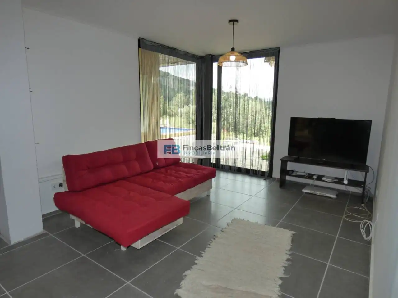 Sala d'estar de Casa o xalet en venda en Cervera del Maestre amb Calefacció, Jardí privat i Terrassa