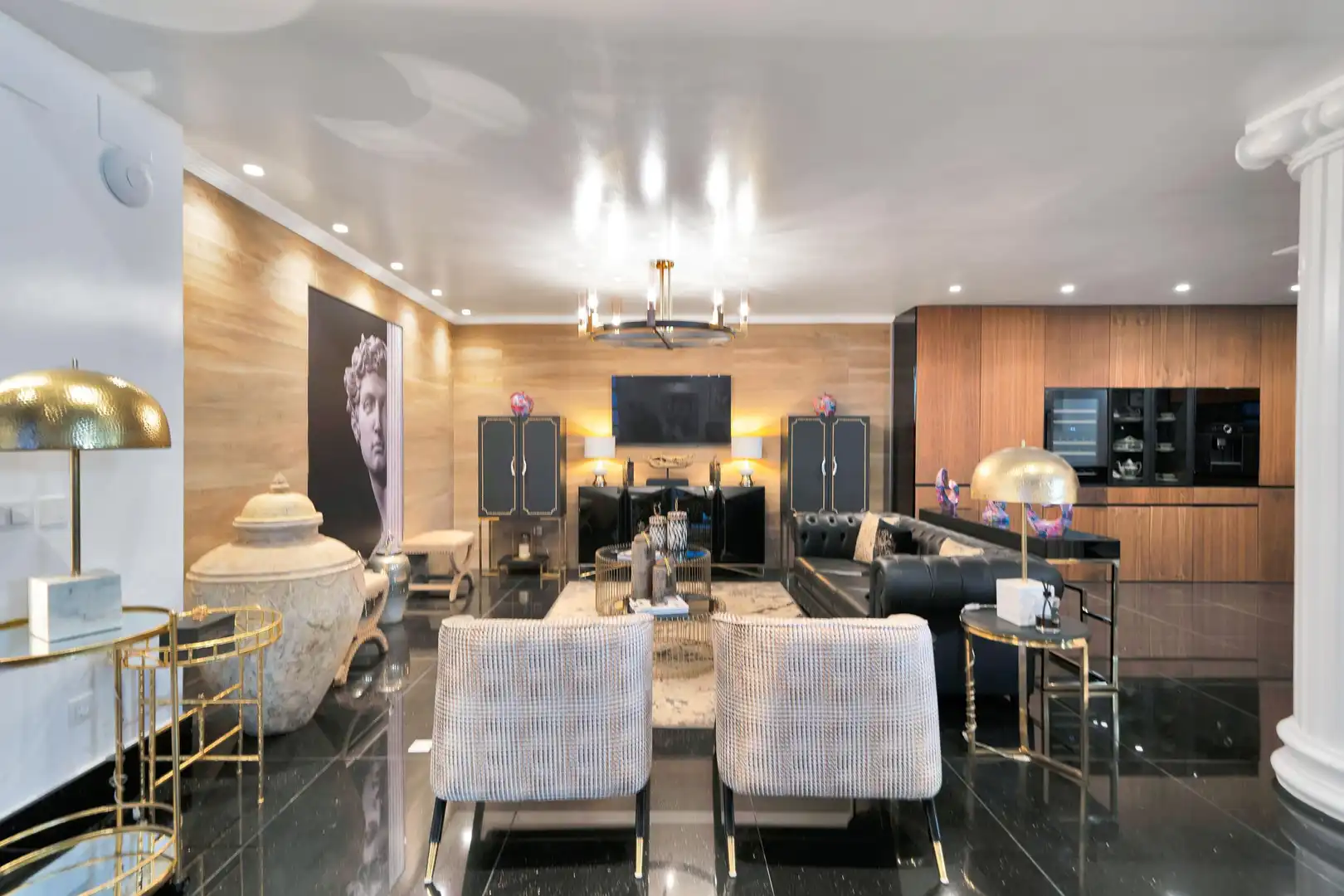 Wohnzimmer von Haus oder Chalet zur Miete in Marbella mit Heizung, Privatgarten und Terrasse