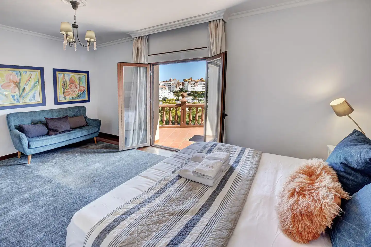 Dormitori de Casa o xalet en venda en Benalmádena amb Aire condicionat, Jardí privat i Terrassa