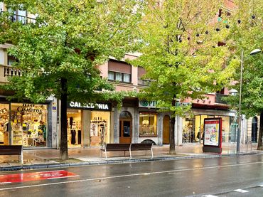 Business premises to rent in Colon Ibilbidea