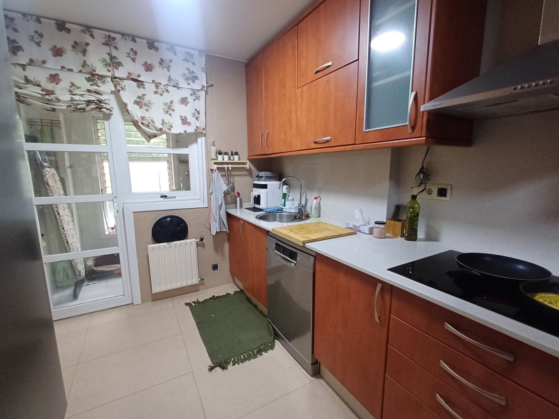Kitchen of Duplex for sale in Vigo   with Heating, Parquet flooring and Storage room