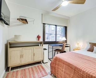 Bedroom of Flat to share in  Barcelona Capital  with Air Conditioner and Terrace