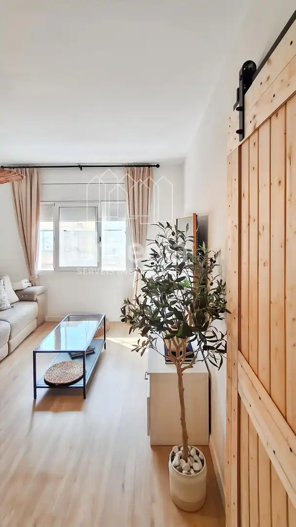 Sala de estar de Piso en venta en Mataró con Aire acondicionado, Calefacción y Terraza